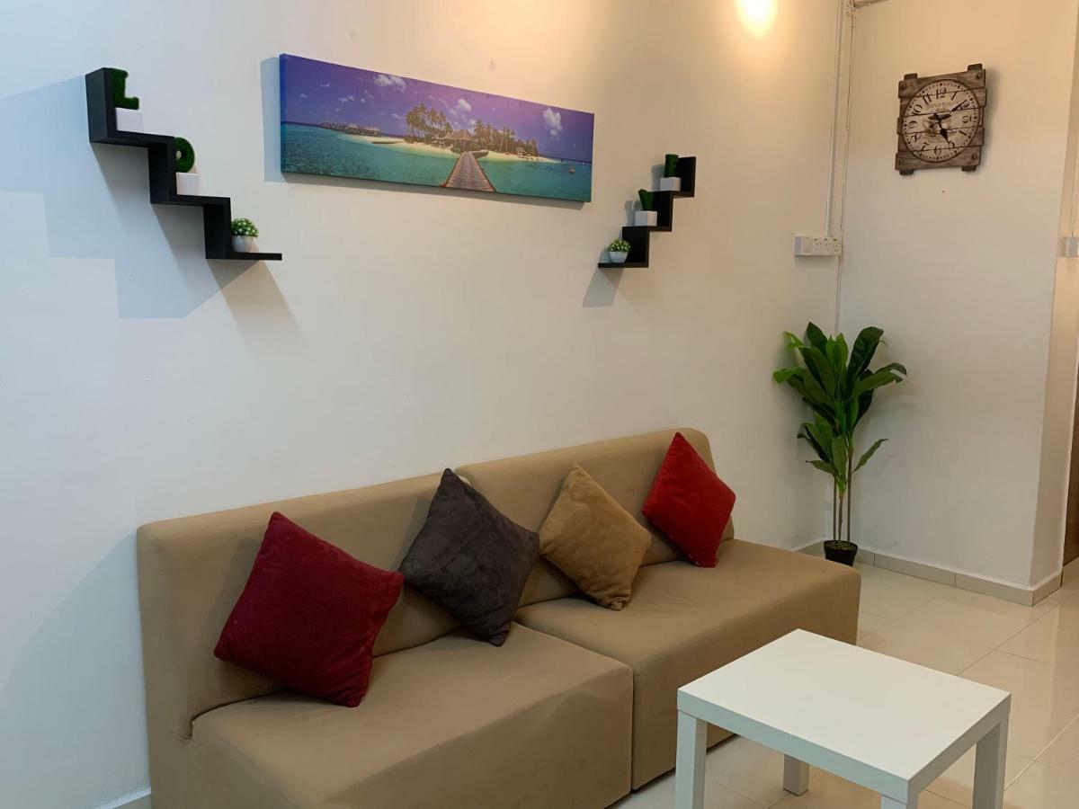 Retrohousecoco经典怀旧风格民宿nearjonker&Afamosa鸡场街红屋 By Myplace Malacca エクステリア 写真
